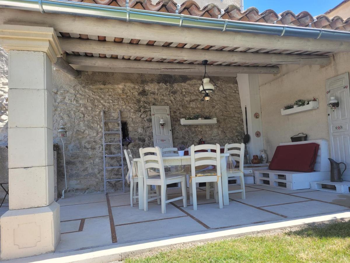 Grange Voutee Avec Jardin Villa Mane Kültér fotó