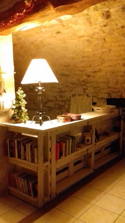 Grange Voutee Avec Jardin Villa Mane Kültér fotó